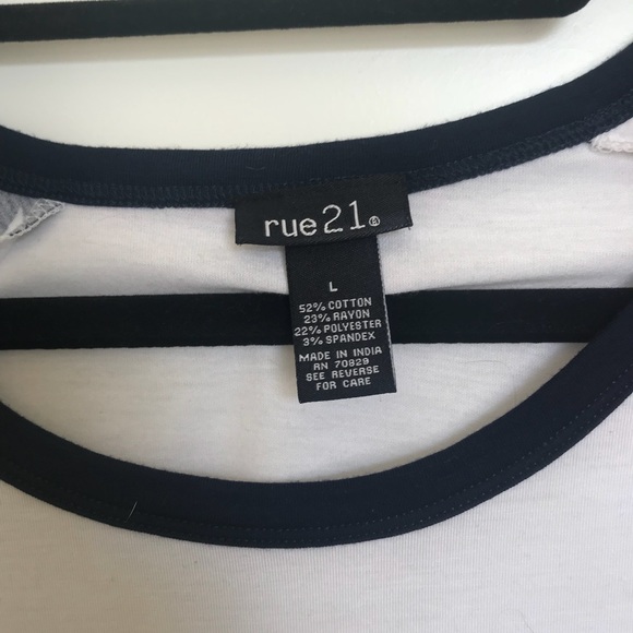 PATRIOTIC BASEBALL TEE! - Picture 3 of 3